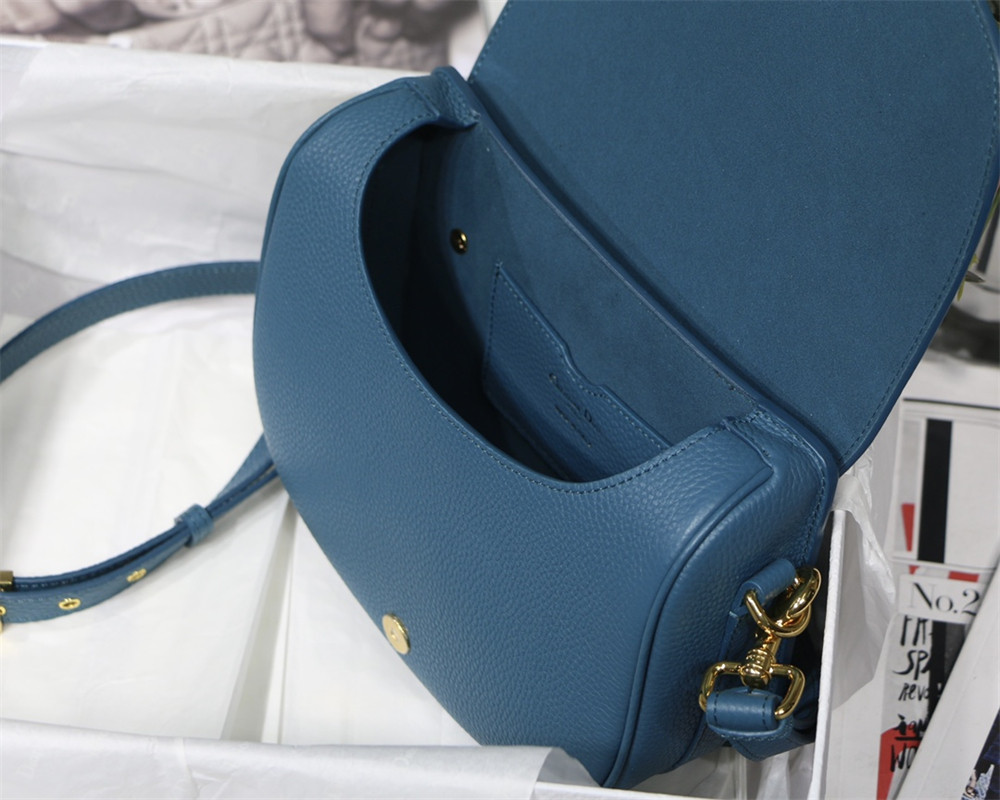 medium D*or bobby bag blue grained calfskin