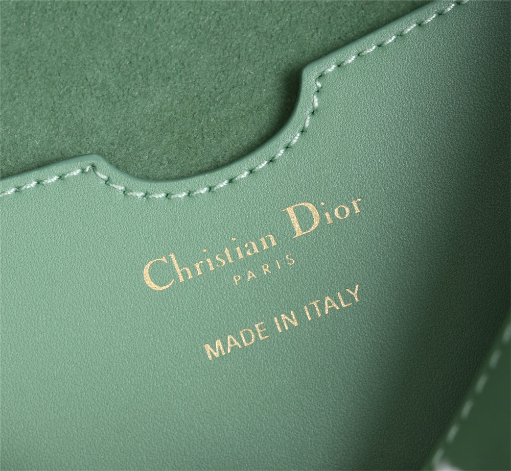 large D*or bobby bag green box calfskin