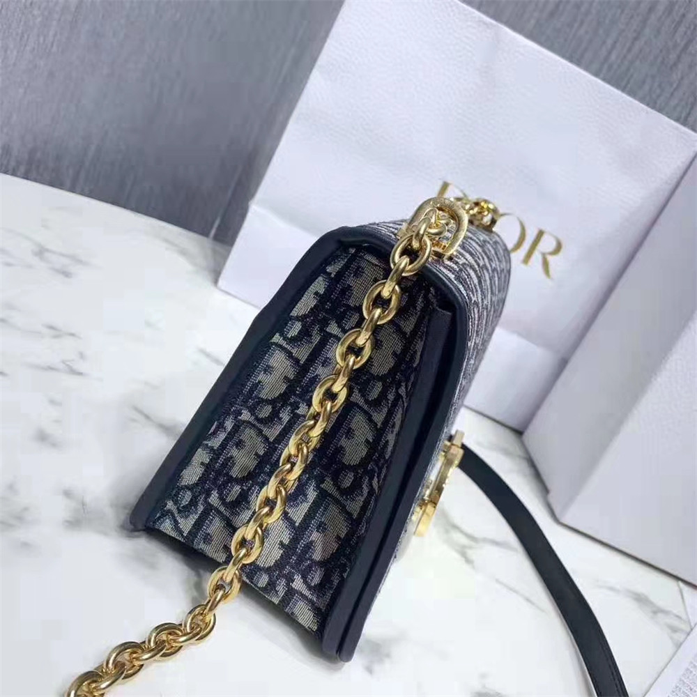 D*or 30 montaigne chain bag oblique 24x18x8 cm