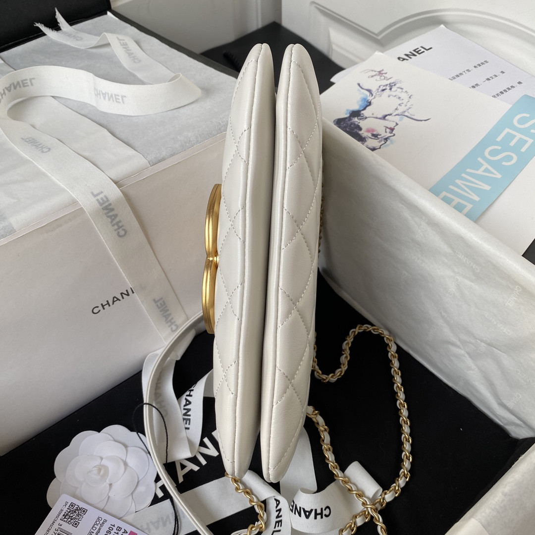 Ch*el baguette bag white 4.5 × 9.4 × 1.8 in