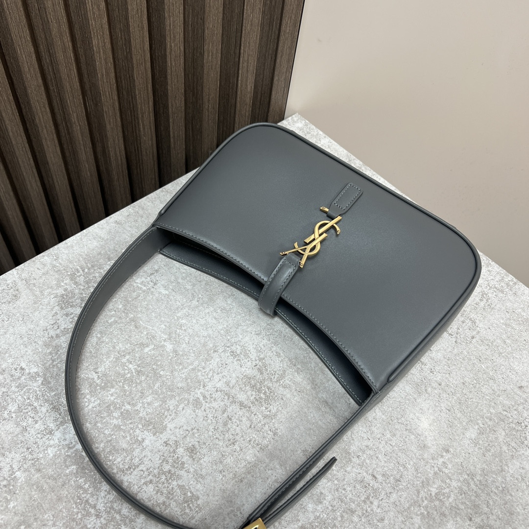 Y*L le 5 À 7 in smooth leather gray 9 x 6.3 x 2.5 inches