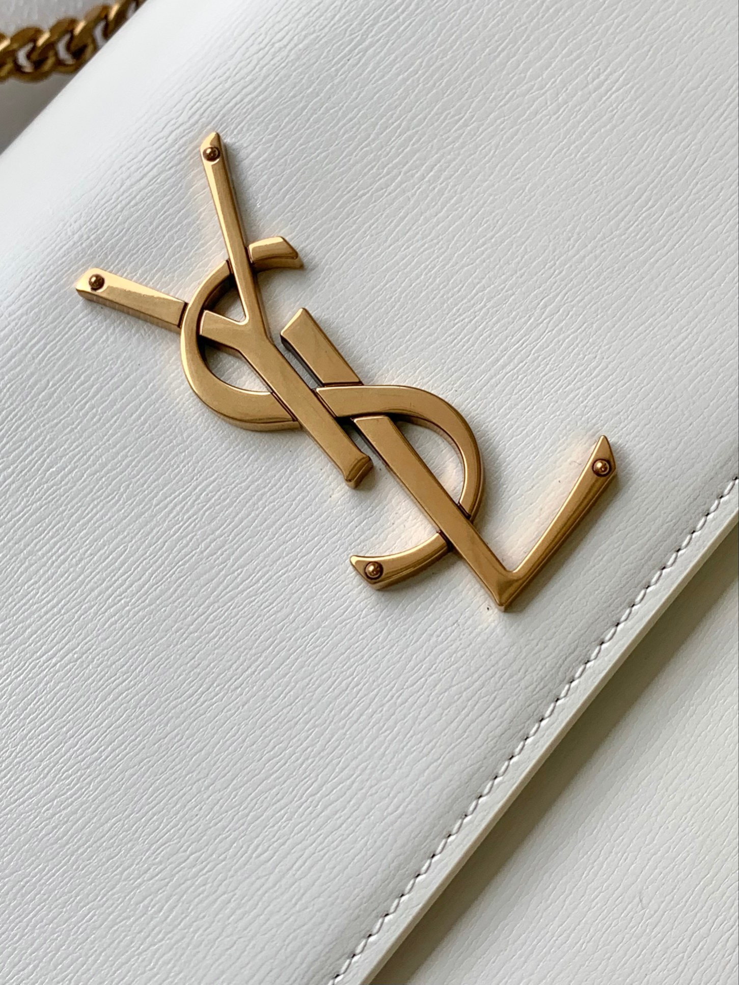 Y*L sunset large in smooth leather white 10.6 x 7 x 3.1 inches