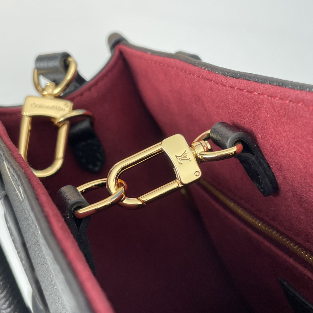 LV M45659 Onthego PM 9.8 x 7.5 x 4.5 inches