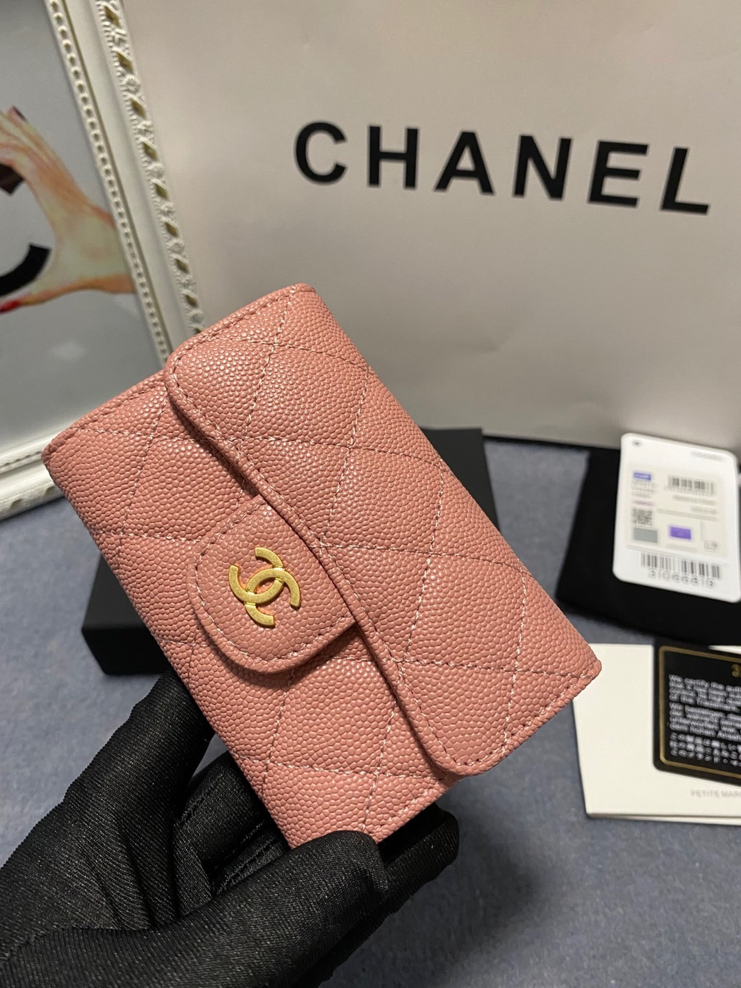 Ch*el card holder 11.3 x 7.5 x 2.5 cm
