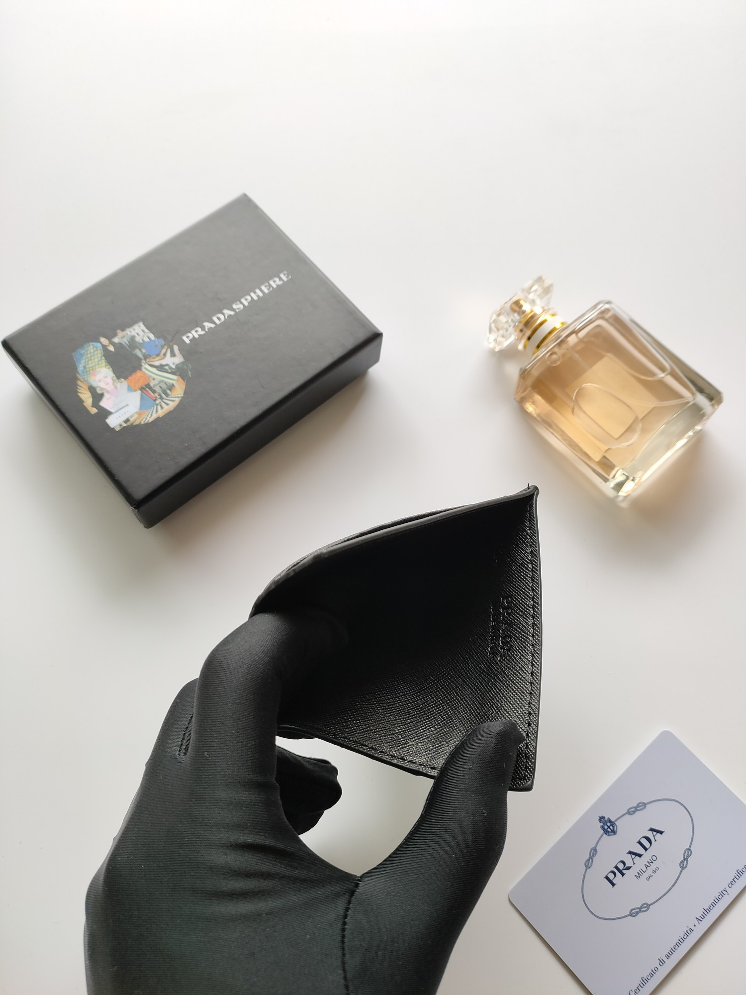 Pra*a card holder 8-10cm