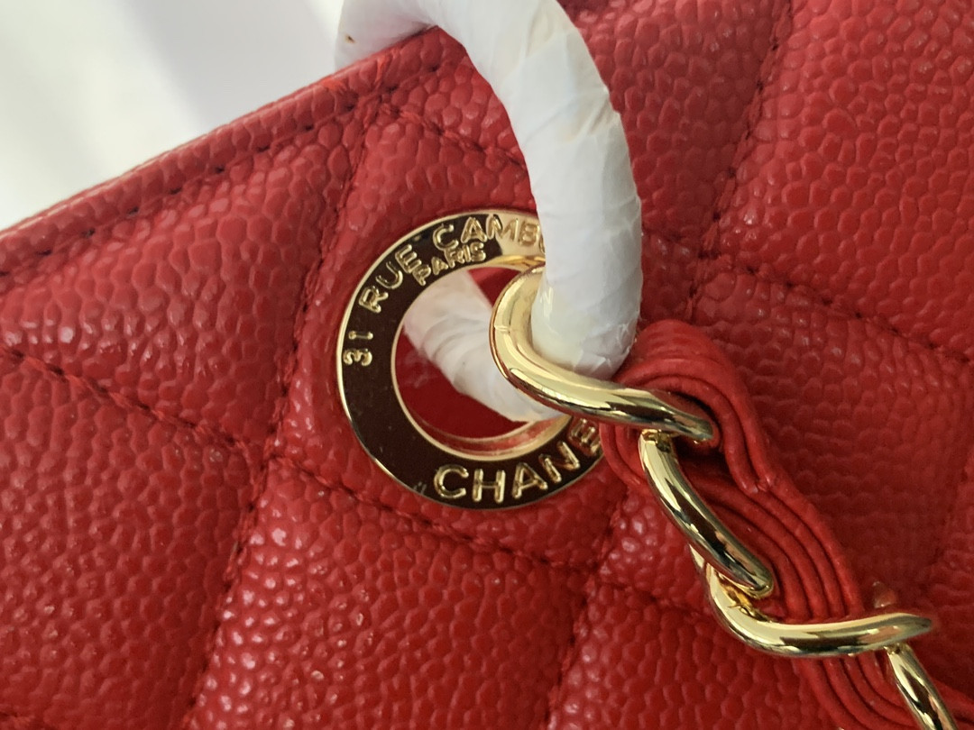 Ch*el gst caviar leather hardware 24x33x13cm