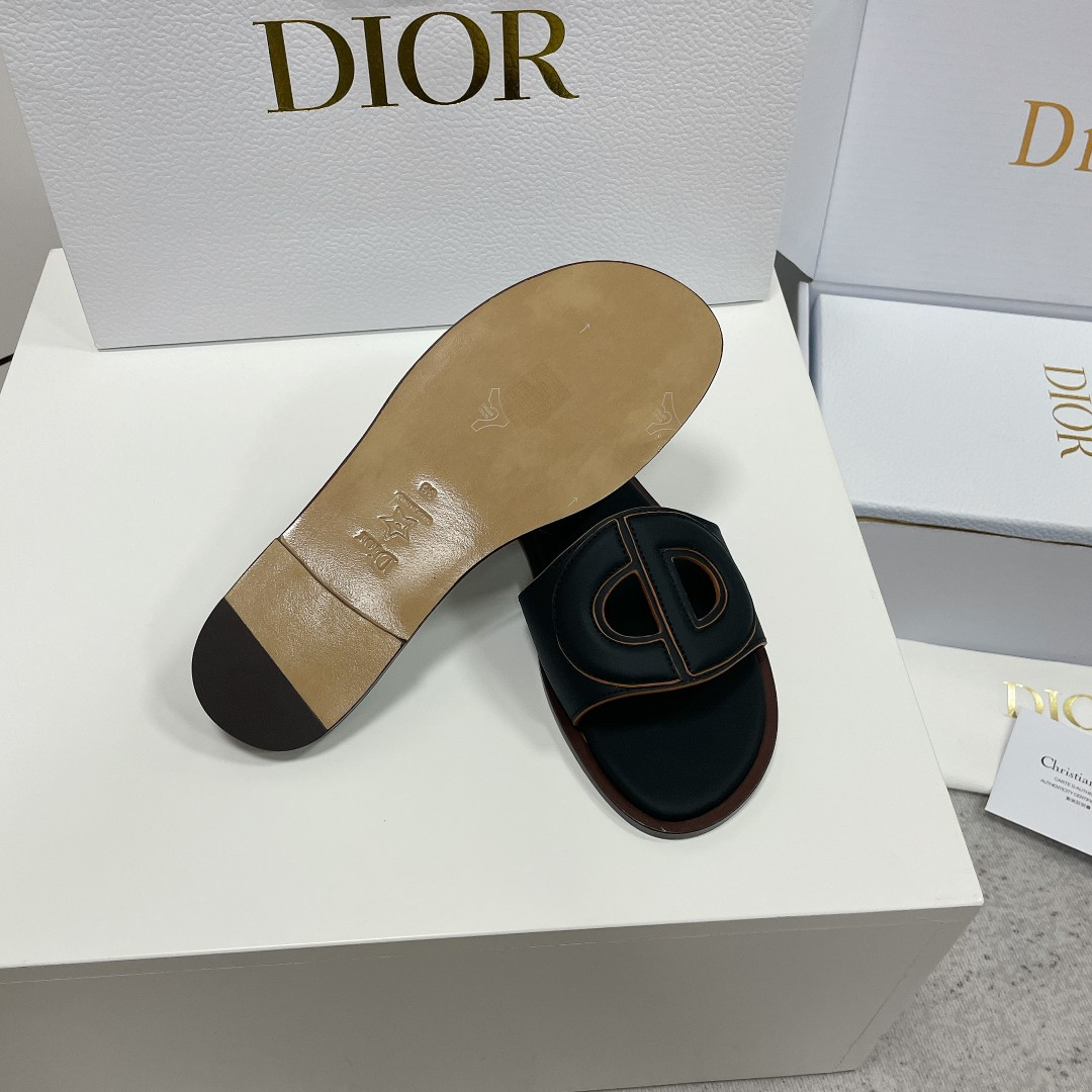 ua D*or d-club slide black