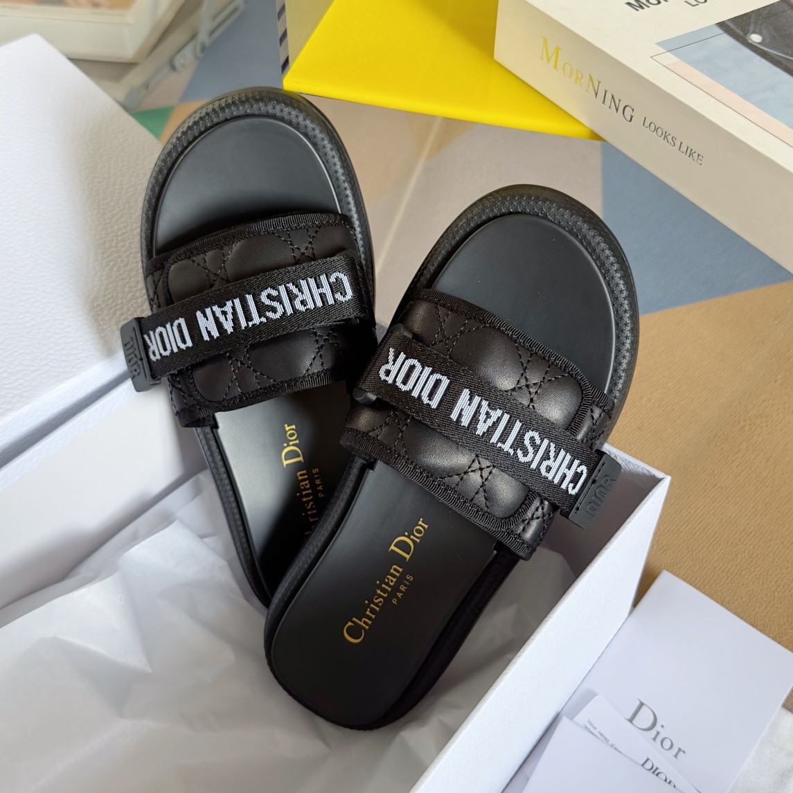 ua D*oriviera dio(r)evolution slide black