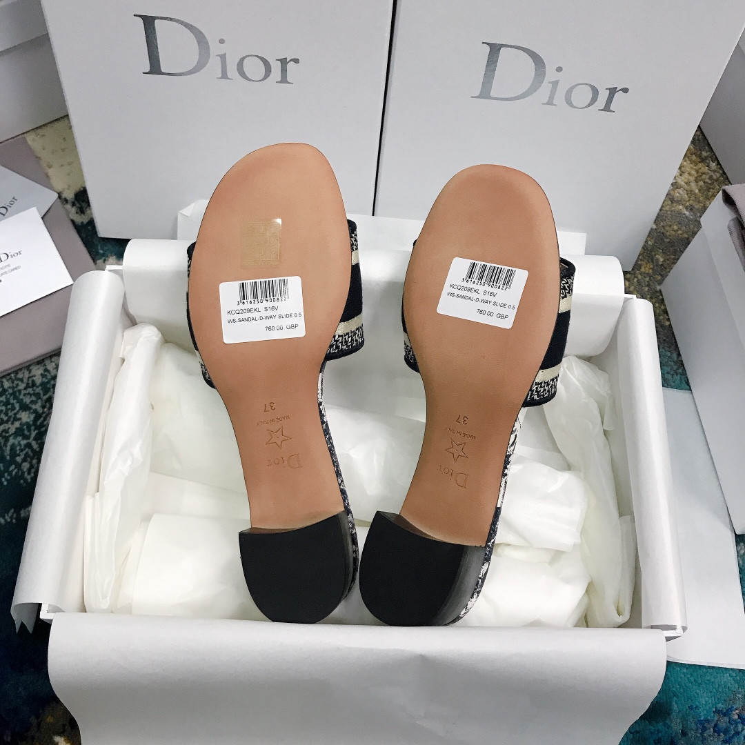 ua D*or dway heeled slide