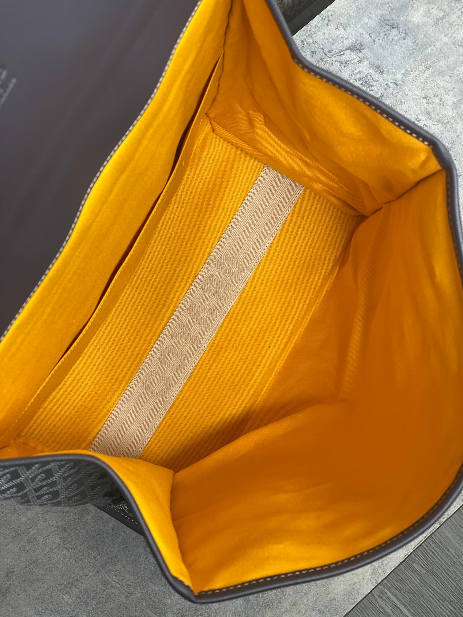 Go*ard saint léger 37 cm x 15 cm x 34 cm
