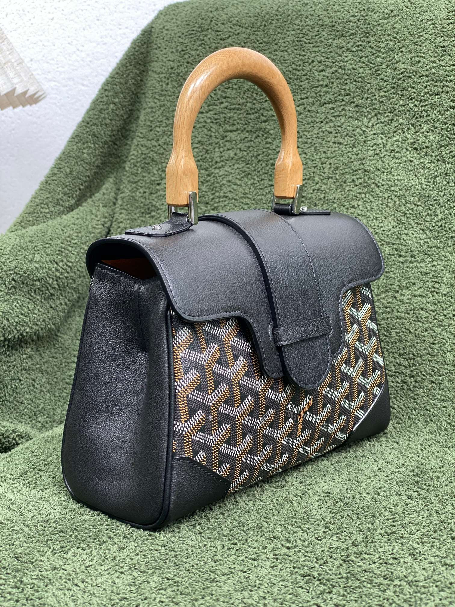 Go*ard saïgon structuré mini bag 20×15×7.5cm