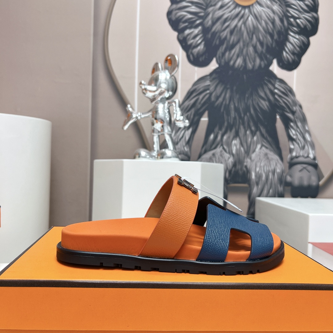 ua H**me5 chypre sandal