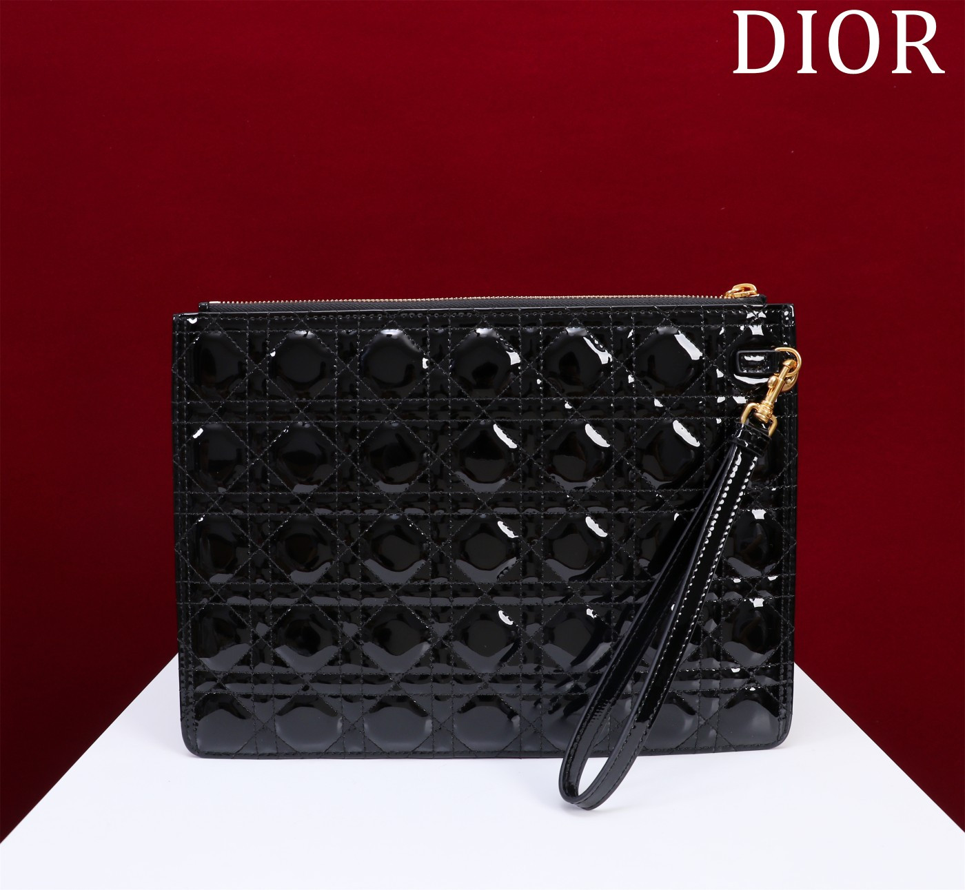 large D*or caro daily pouch 30 x 21.5 cm