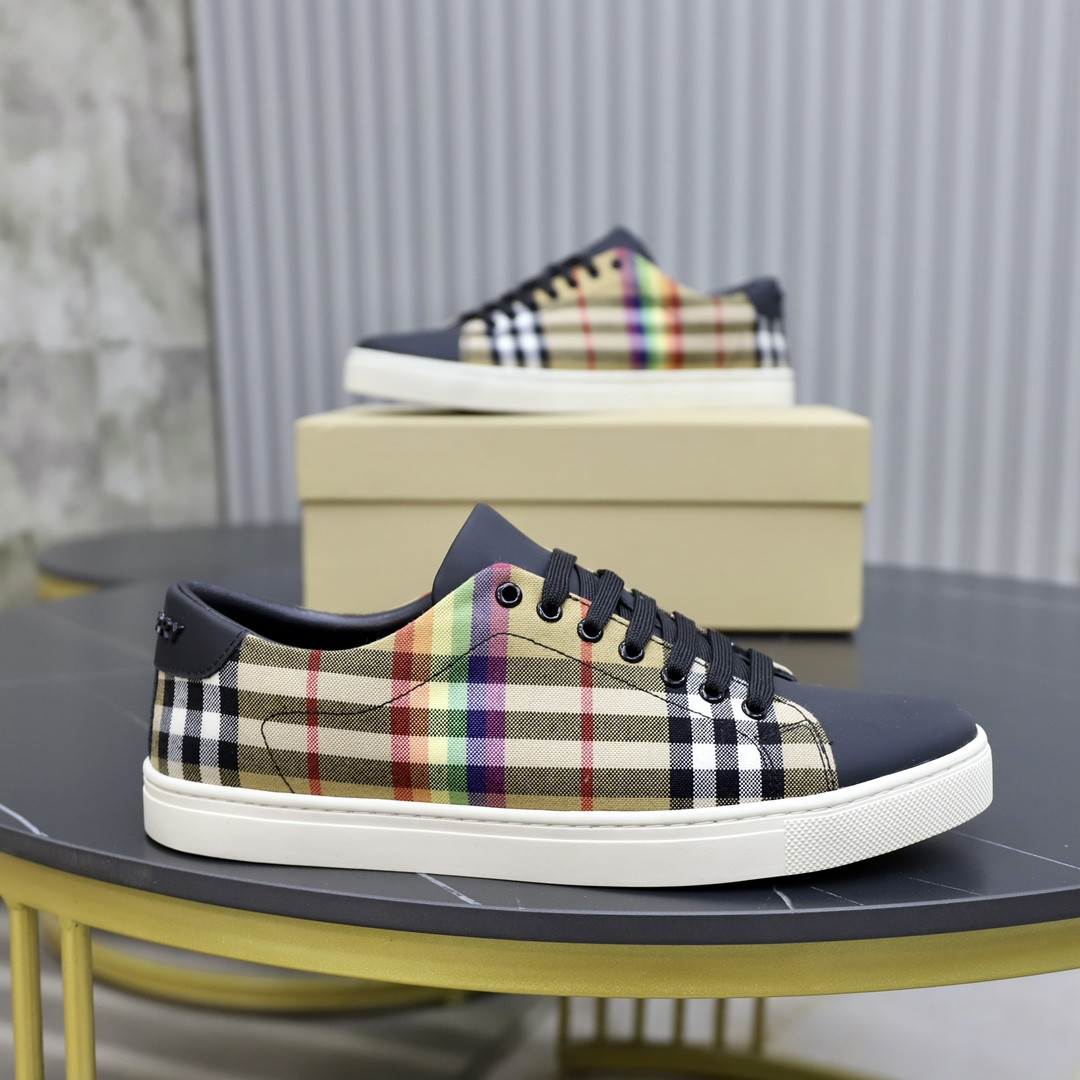 ua B**rry check sneakers