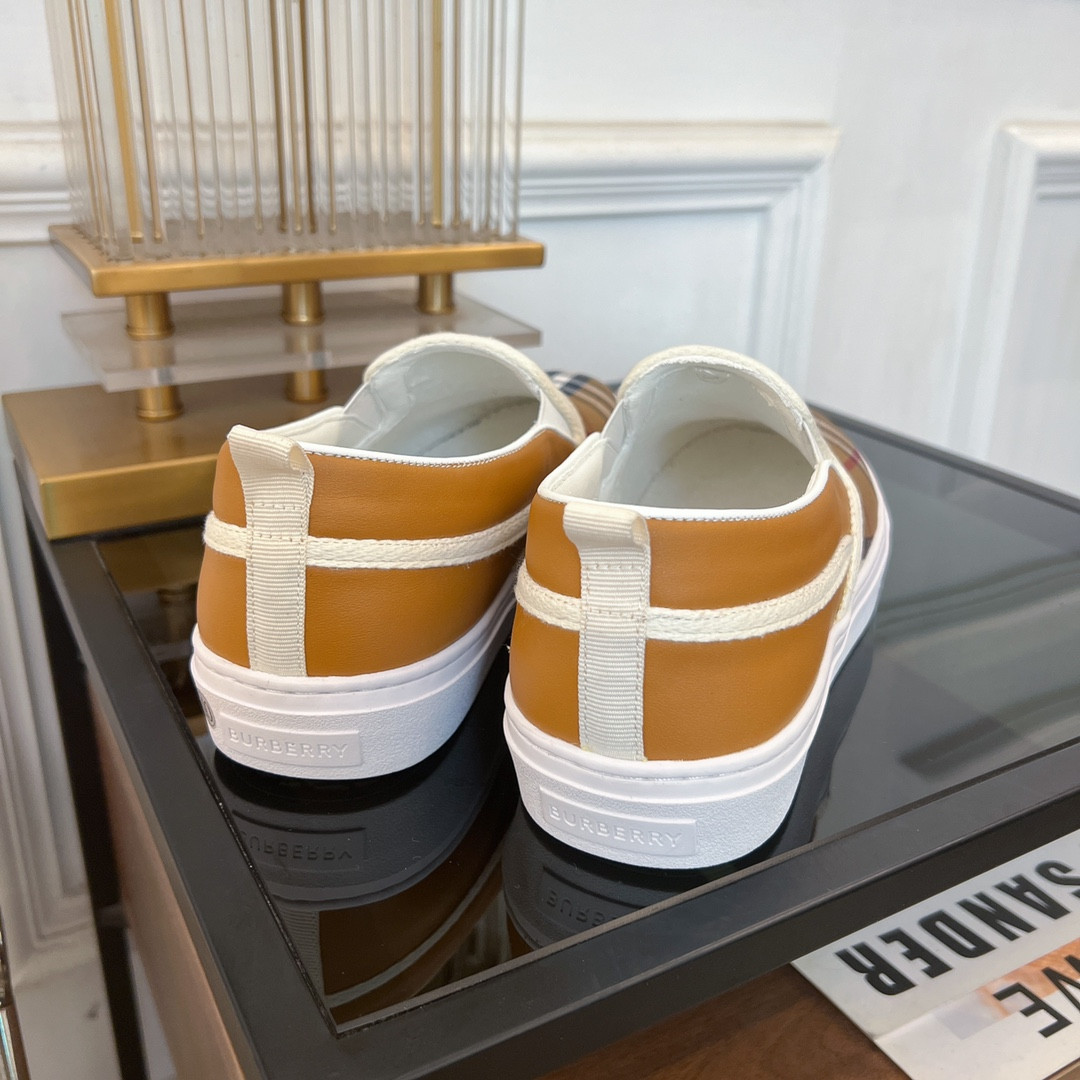ua B**rry slip on sneakers