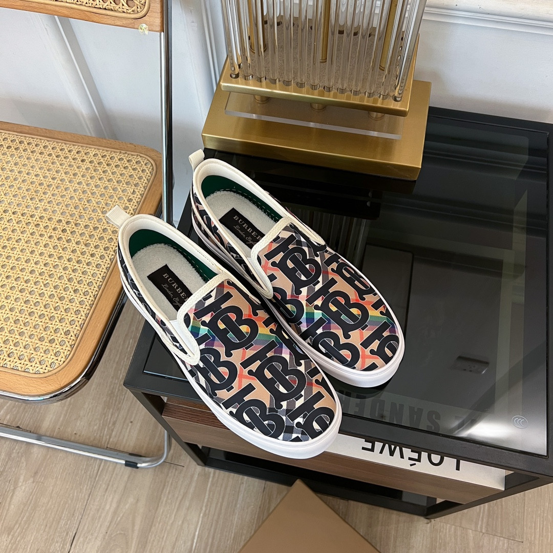 ua B**rry slip on sneakers
