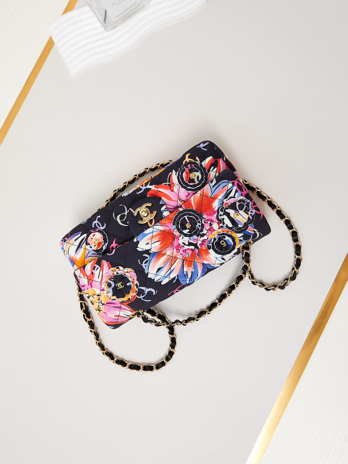 Ch*el classic flap bag 15.5×25.5×6.5cm