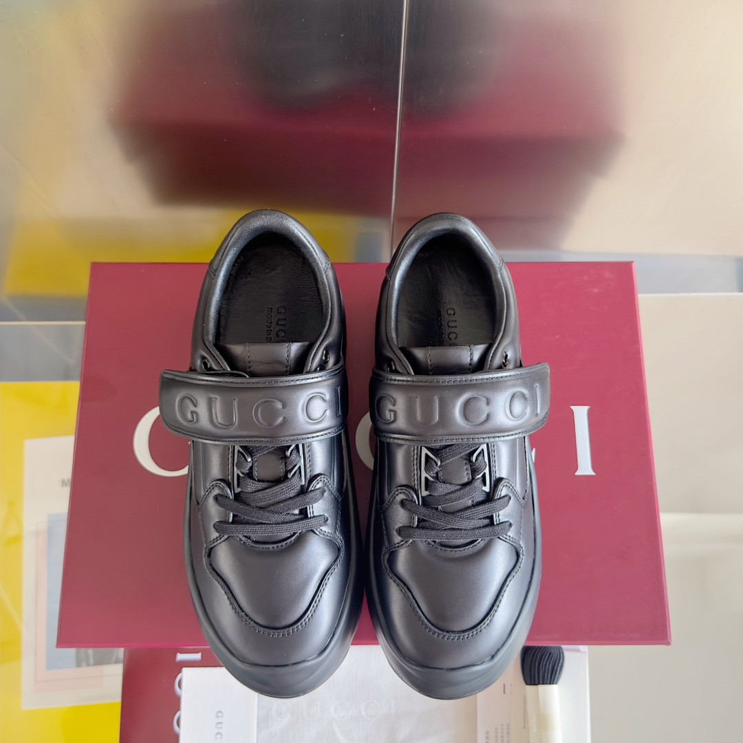 ua G*u*i wave wedge sneaker