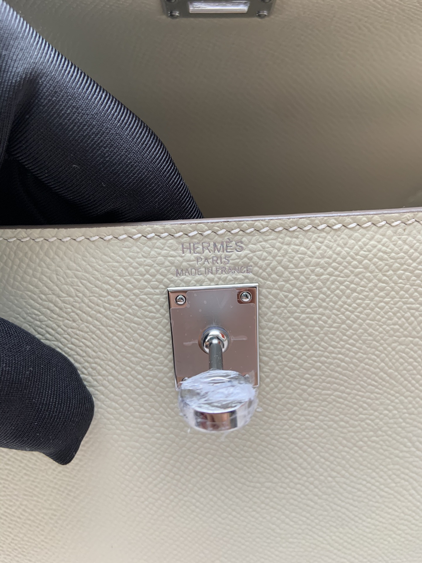 HERMÈS Kelly Silver-tone Hardware 25 28