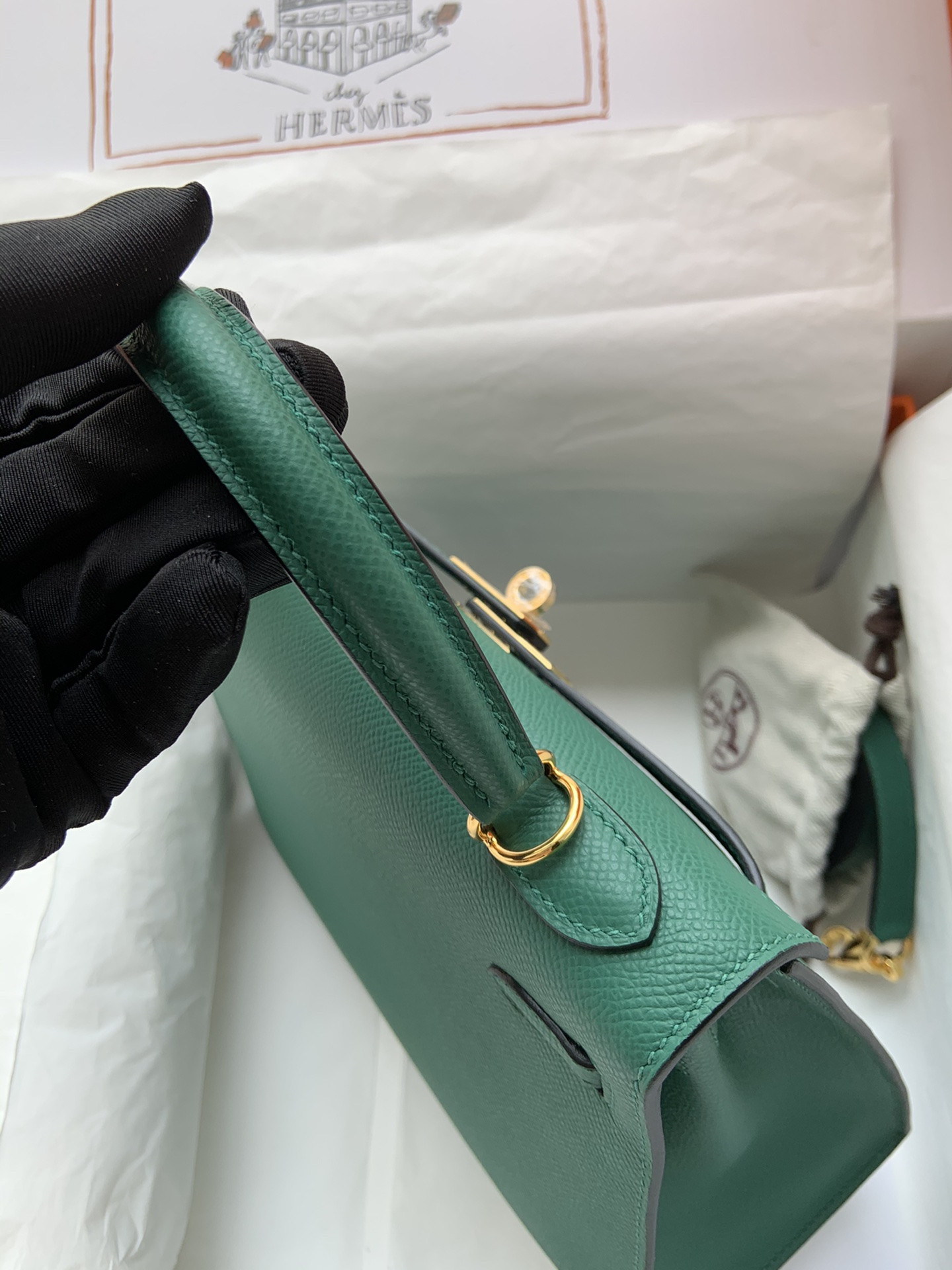 HERMÈS Kelly Gold-tone Hardware 25 28