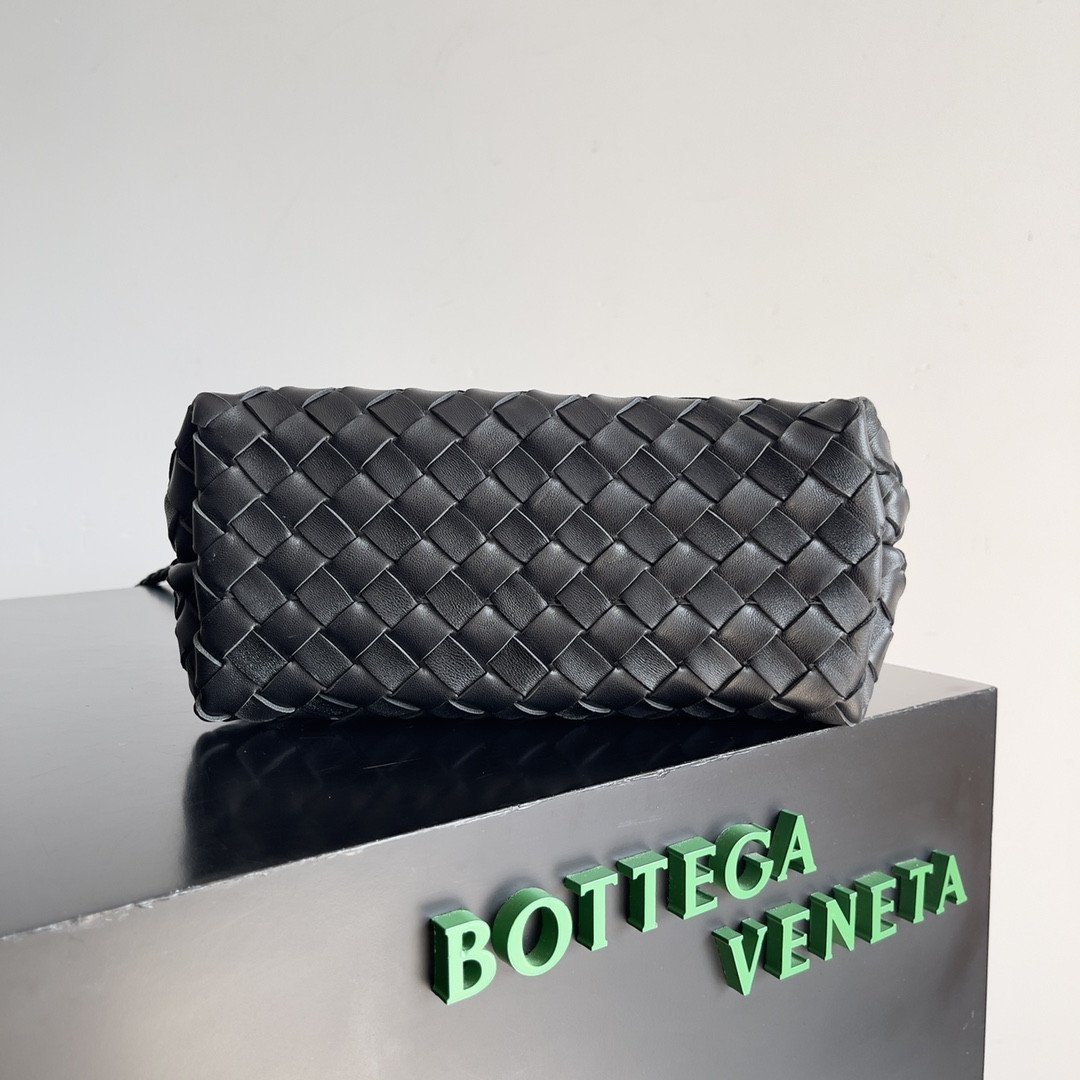 bo*te*ga Ve*ne*ta small andiamo 25x22x10.5cm