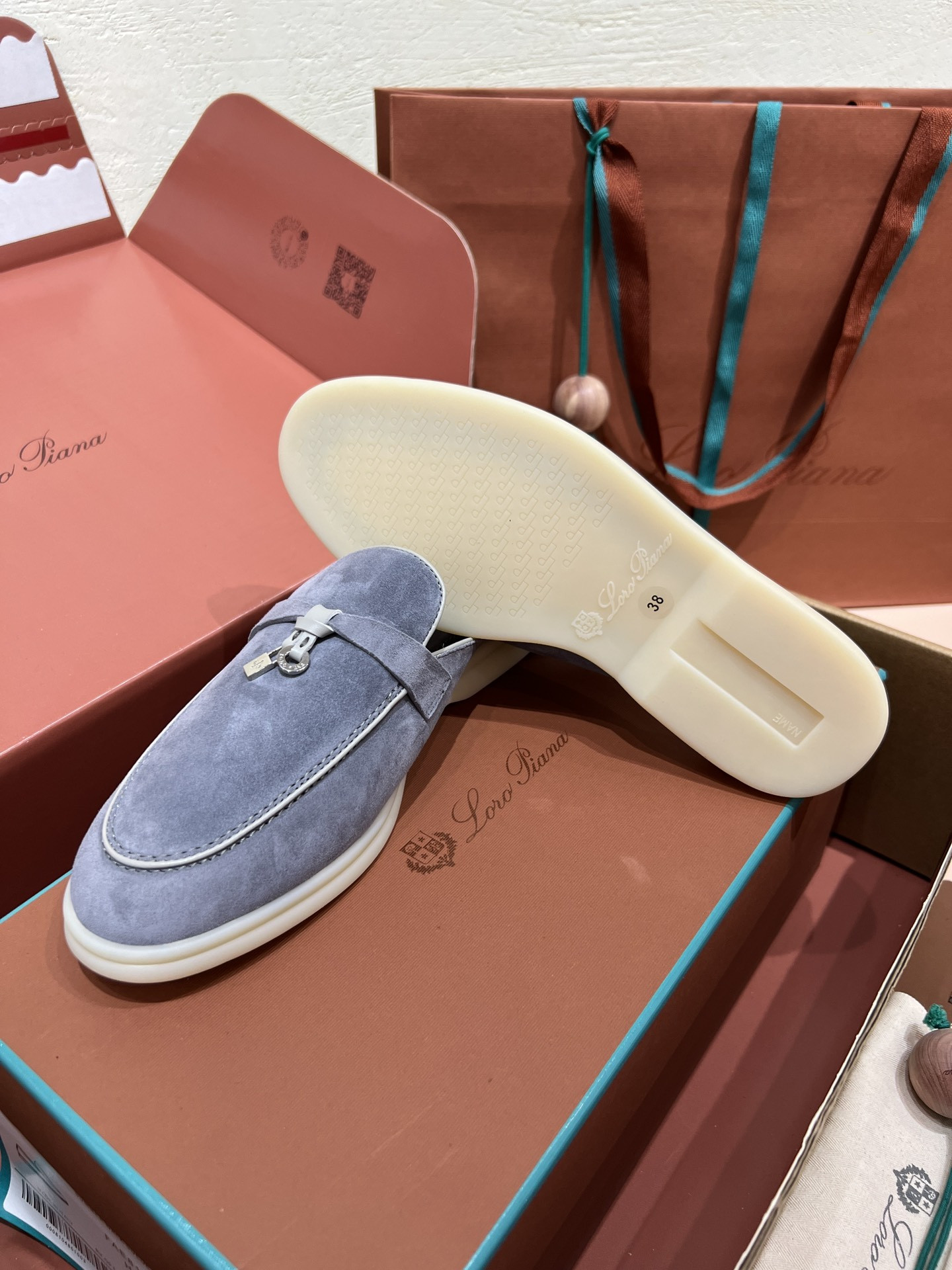 ua L**o p*ana babouche charms walk loafers