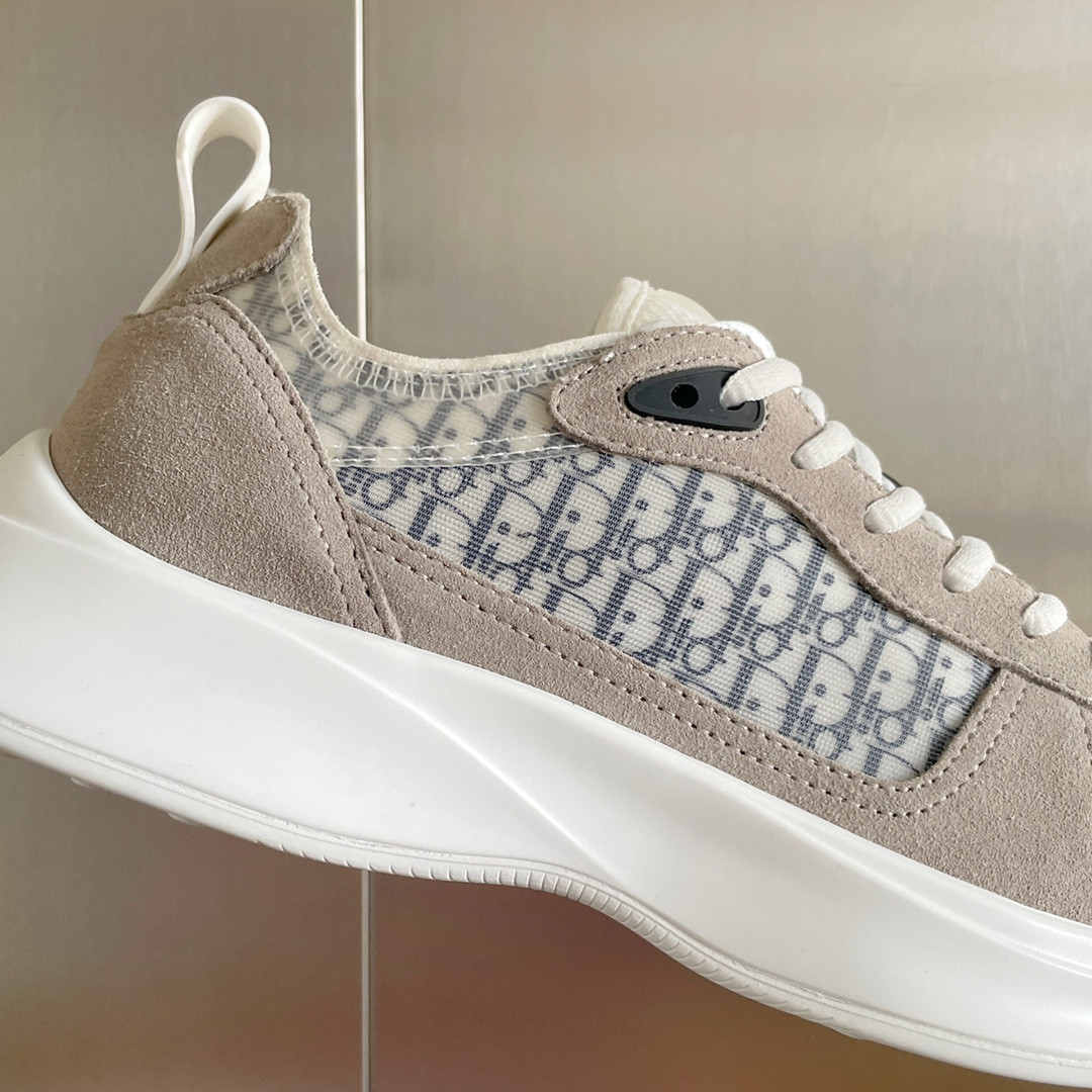 ua D*or b25 runner sneaker