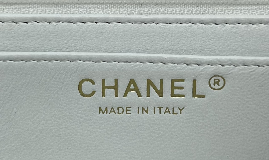 Ch*el classic flap bag 20cm