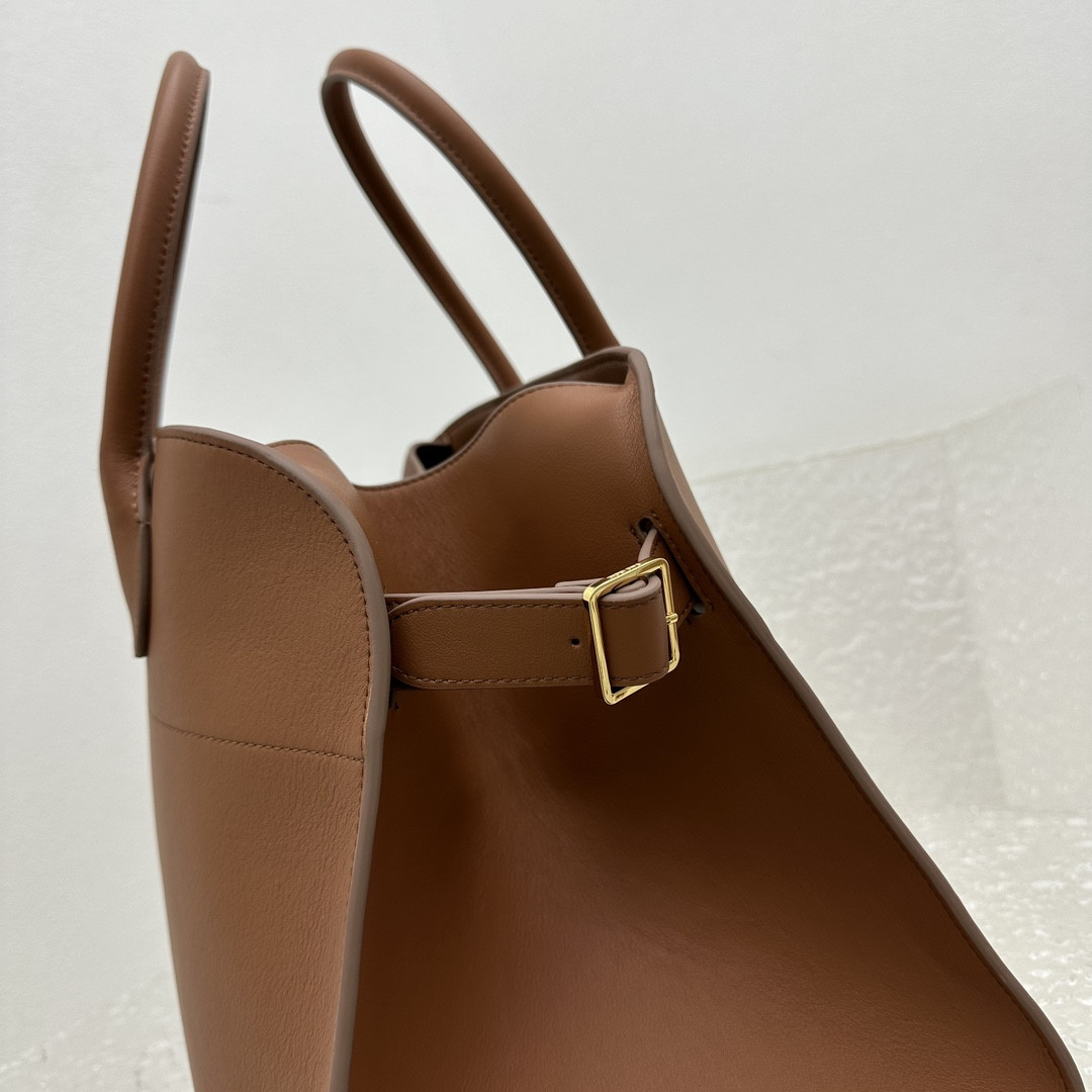 T*e R0w margaux 15 38.5x16x30cm