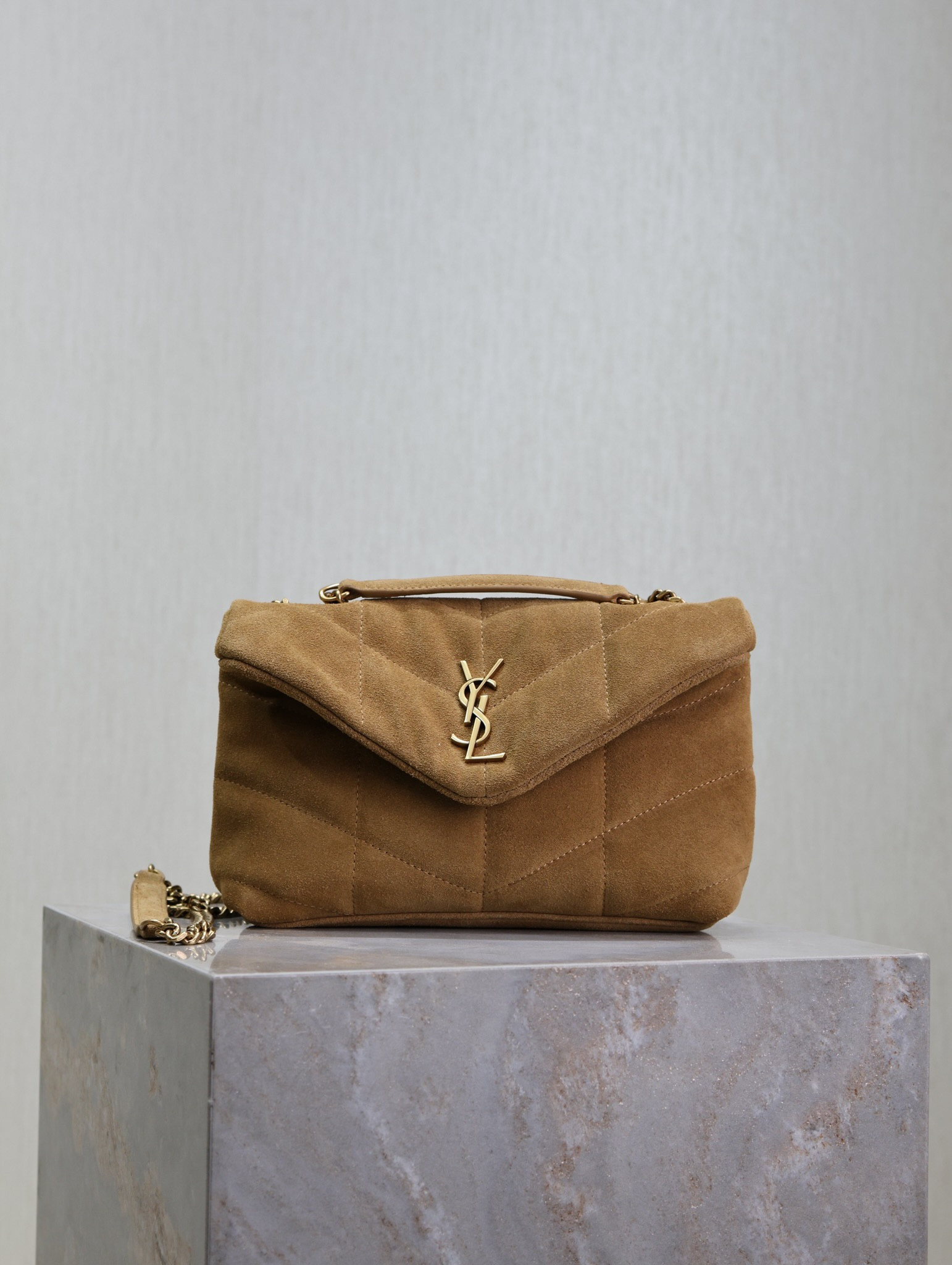 Y*L loulou mini puffer (suede) 23×15.5×8.5cm