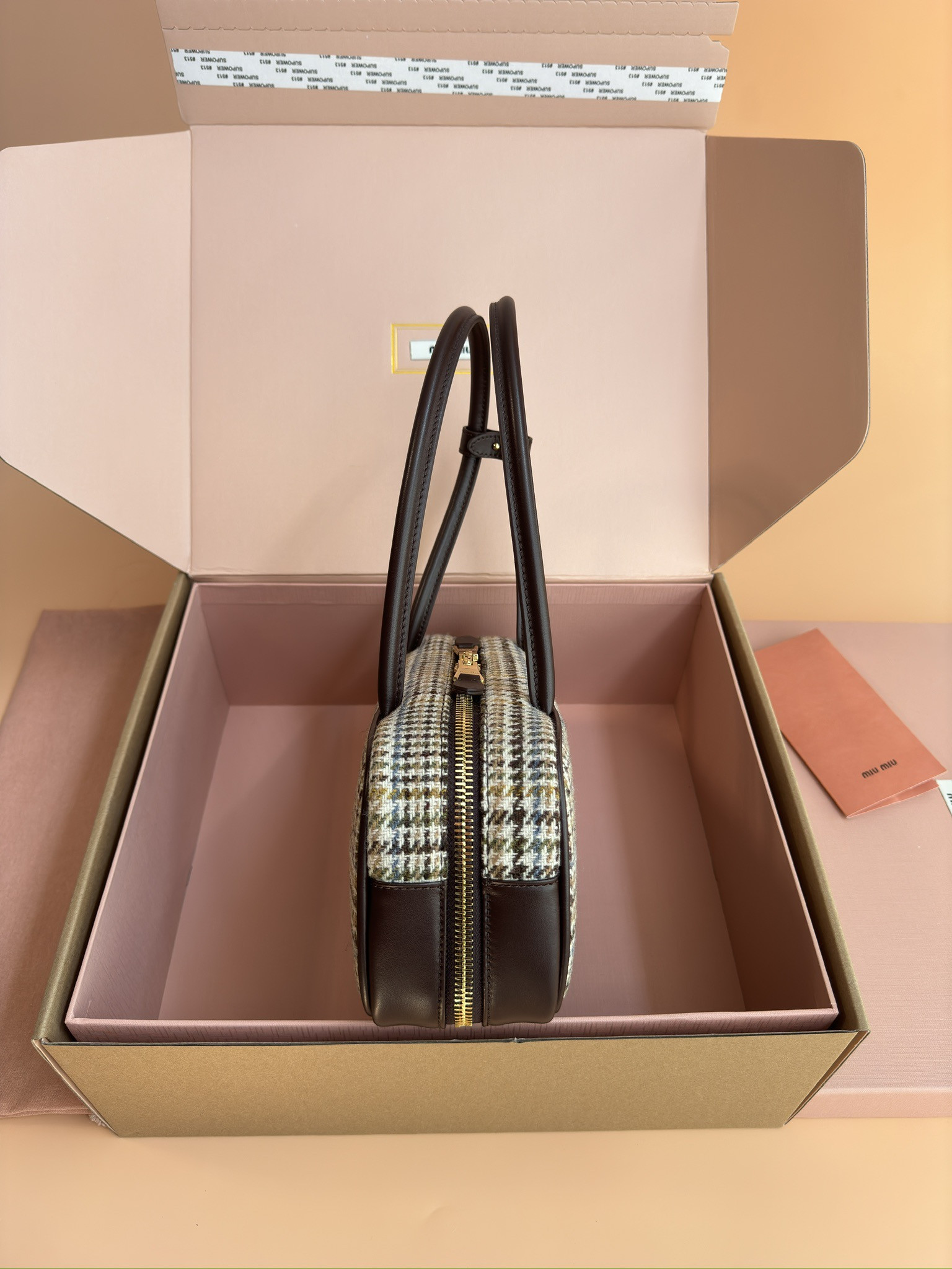 Miu Miu Leather Beau Bag 28×15×9cm