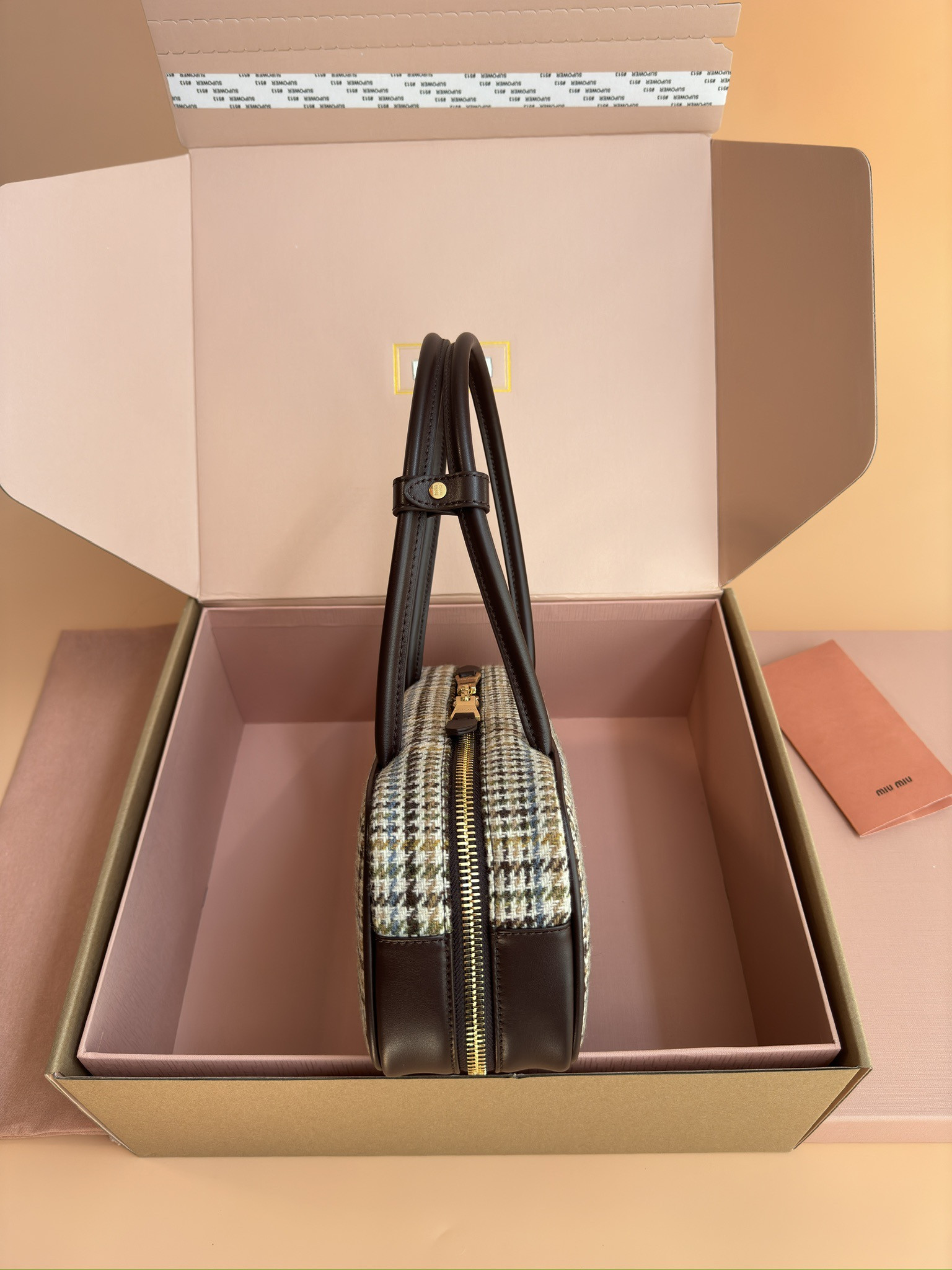 Miu Miu Leather Beau Bag 28×15×9cm