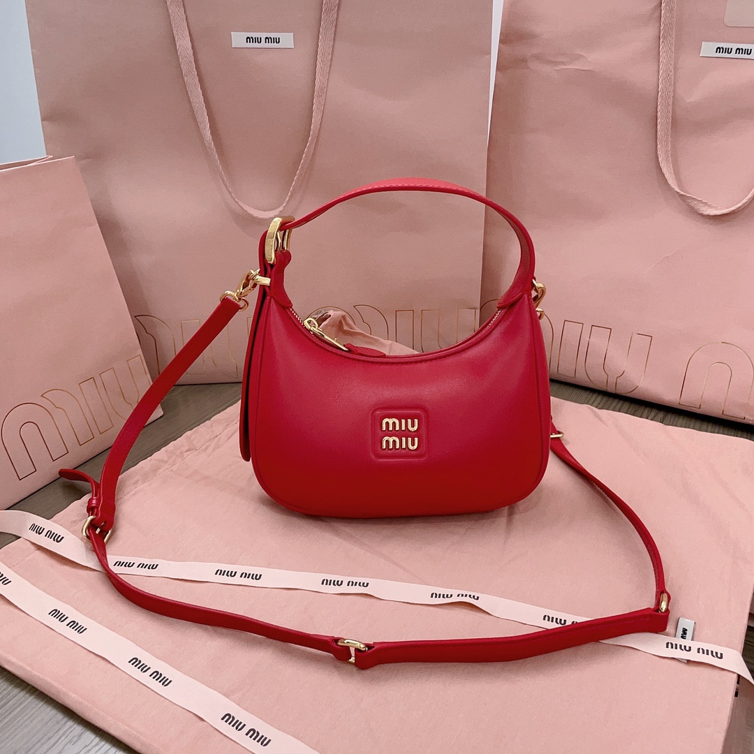Miu Miu hobo bag 20X17X6Cm