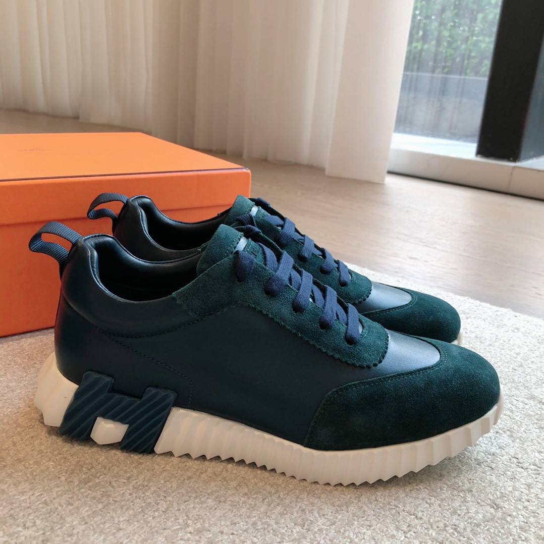 ua H**me5 bouncing sneaker