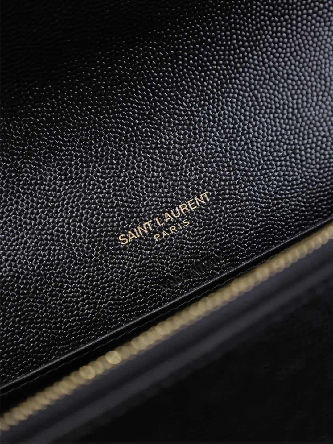 Y*L kate belt bag in grain de poudre-embossed leather 18x12x4.5cm