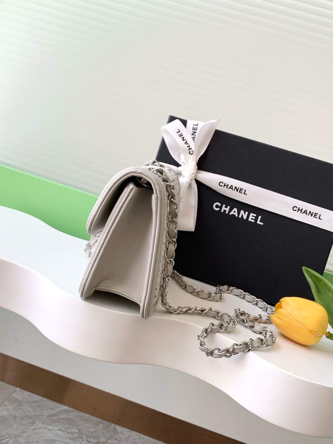 Ch*el flap bag 22cm