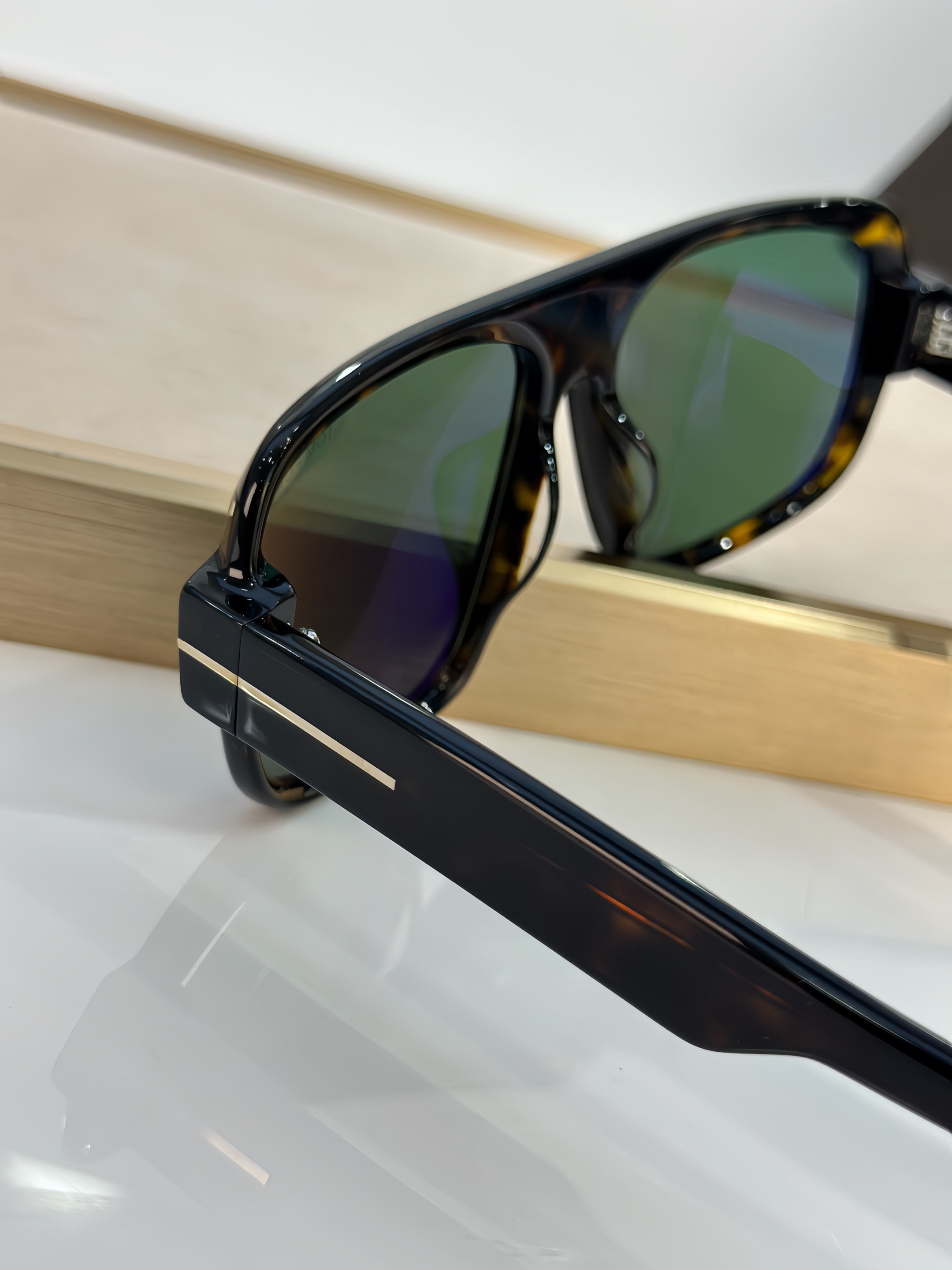 Tom Ford Glasses FT1101 58-15-140