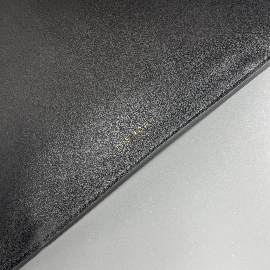 T*e R0w margaux 12 32x15x25cm