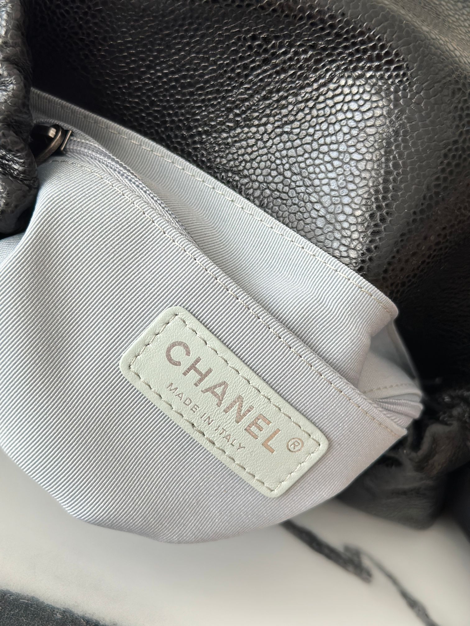 Chane Vintage Flap Cloud Bag 30x18x4cm