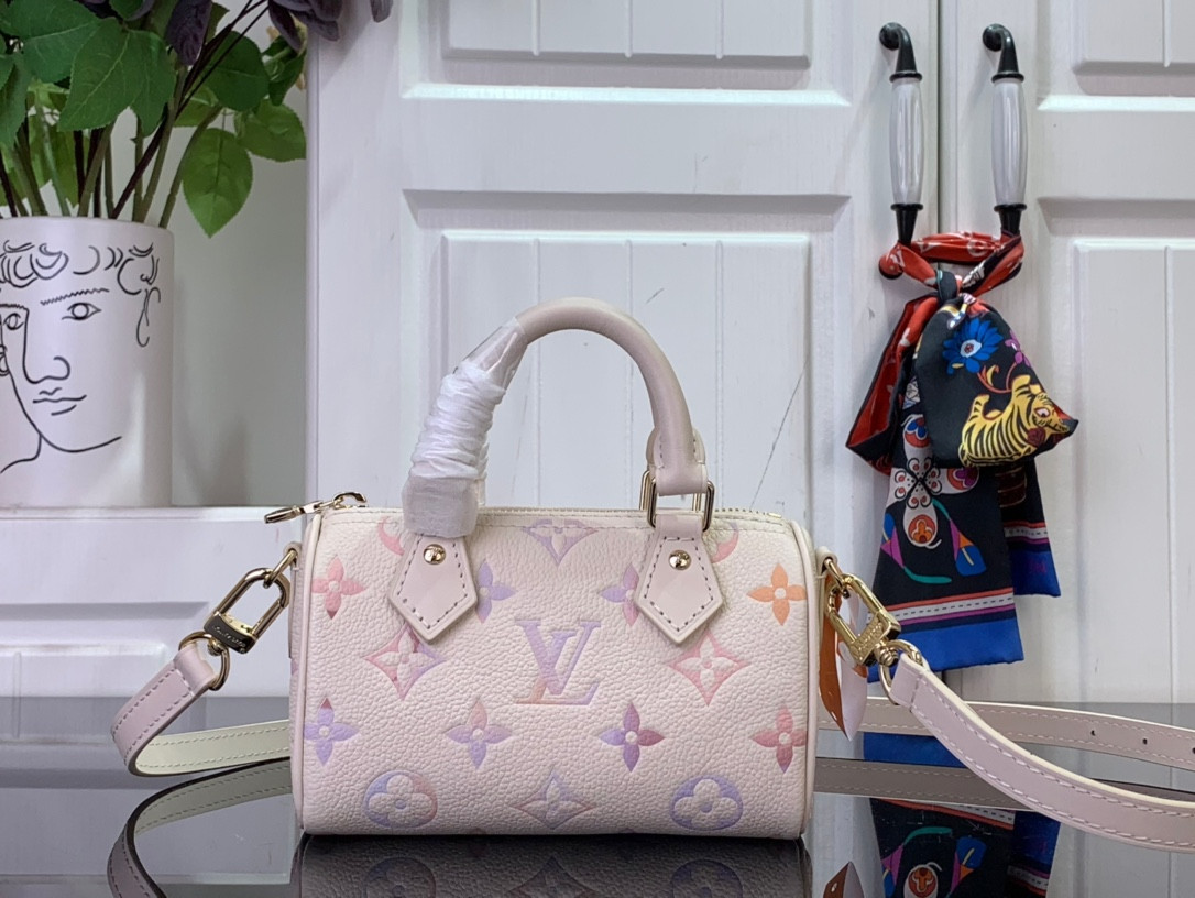 LV Nano Speedy M25591 10x7.5x16cm