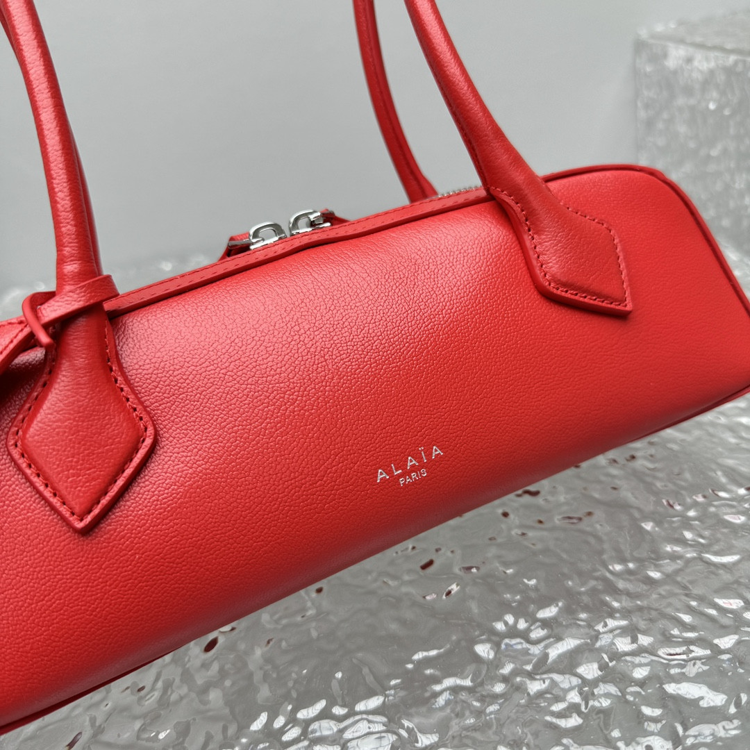 ALAÏA LE TECKEL SMALL BAG 27x9x8cm