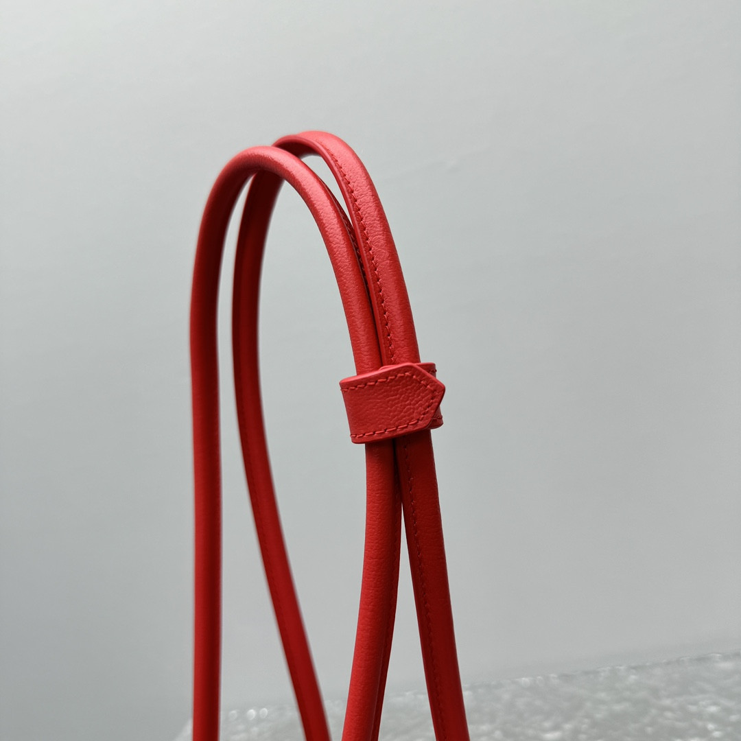 ALAÏA LE TECKEL SMALL BAG 27x9x8cm