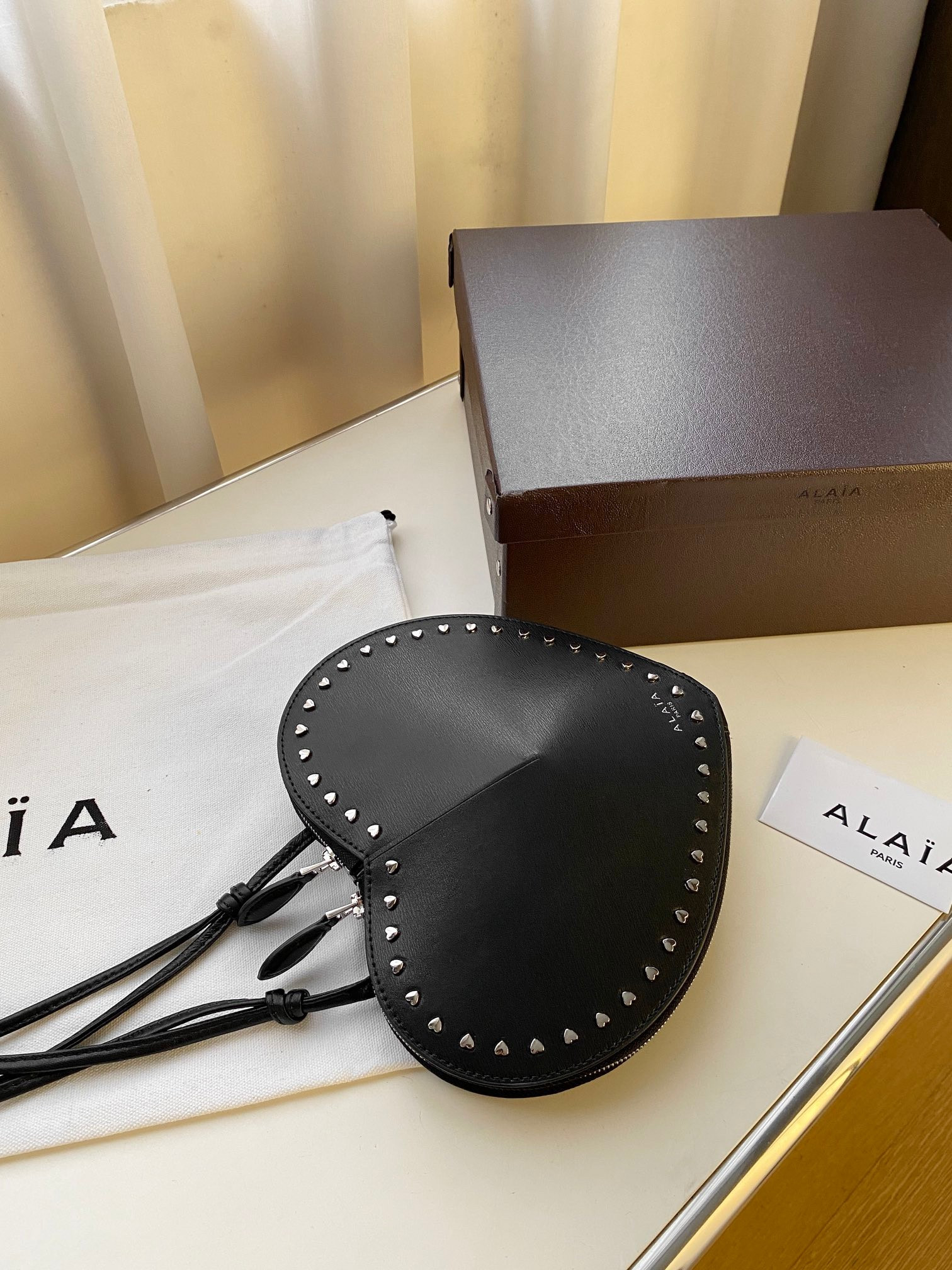ALAÏA Le Coeur Heart Bag 18.5x20.5x5cm