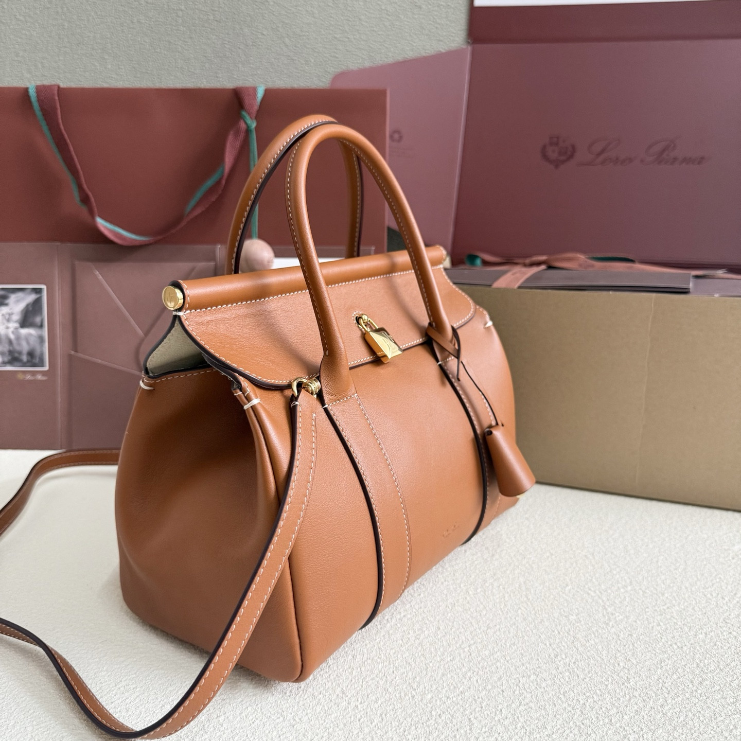 L**o p*ana loom l25  calfskin 25x18x12.5cm