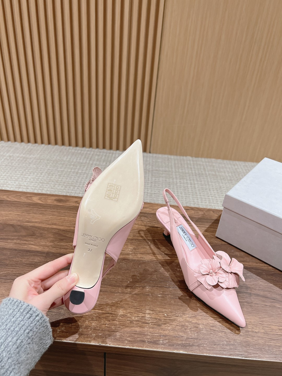 ua Ji*y Ch* rosalia flowers slingbacks 4.5cm