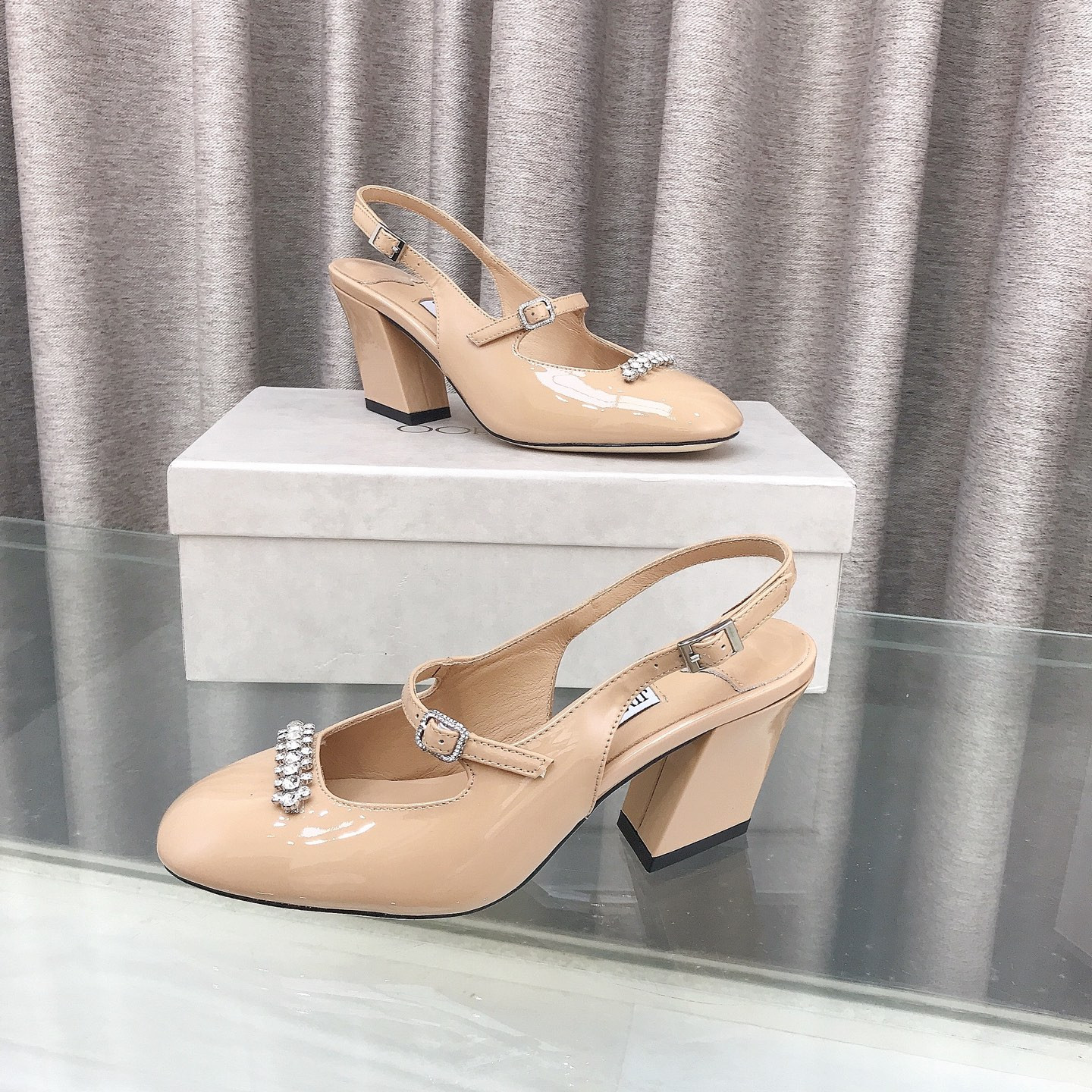 ua Ji*y Ch* belinda slingbacks 7cm