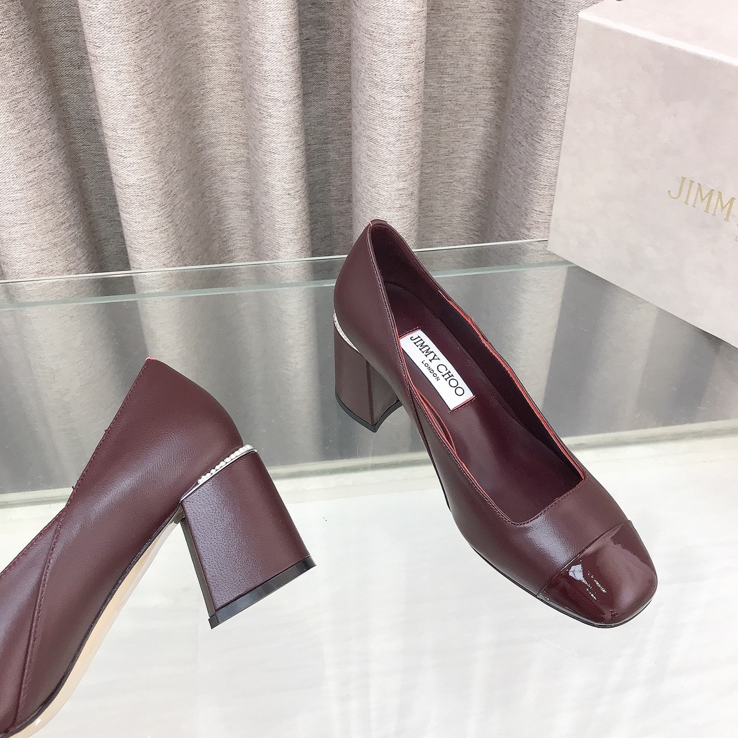 ua Ji*y Ch* jenson pumps 8.5cm