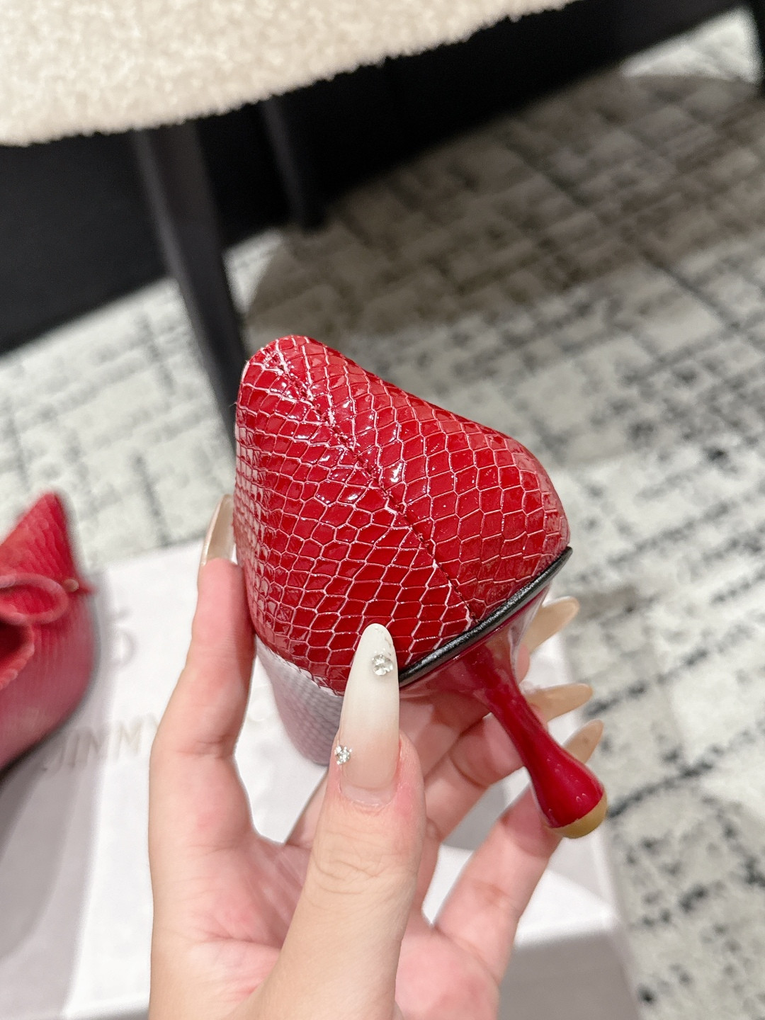 ua Ji*y Ch* scarlett pumps 5cm