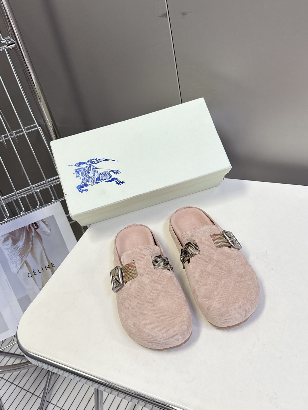 ua B**rry check suede urchin clogs