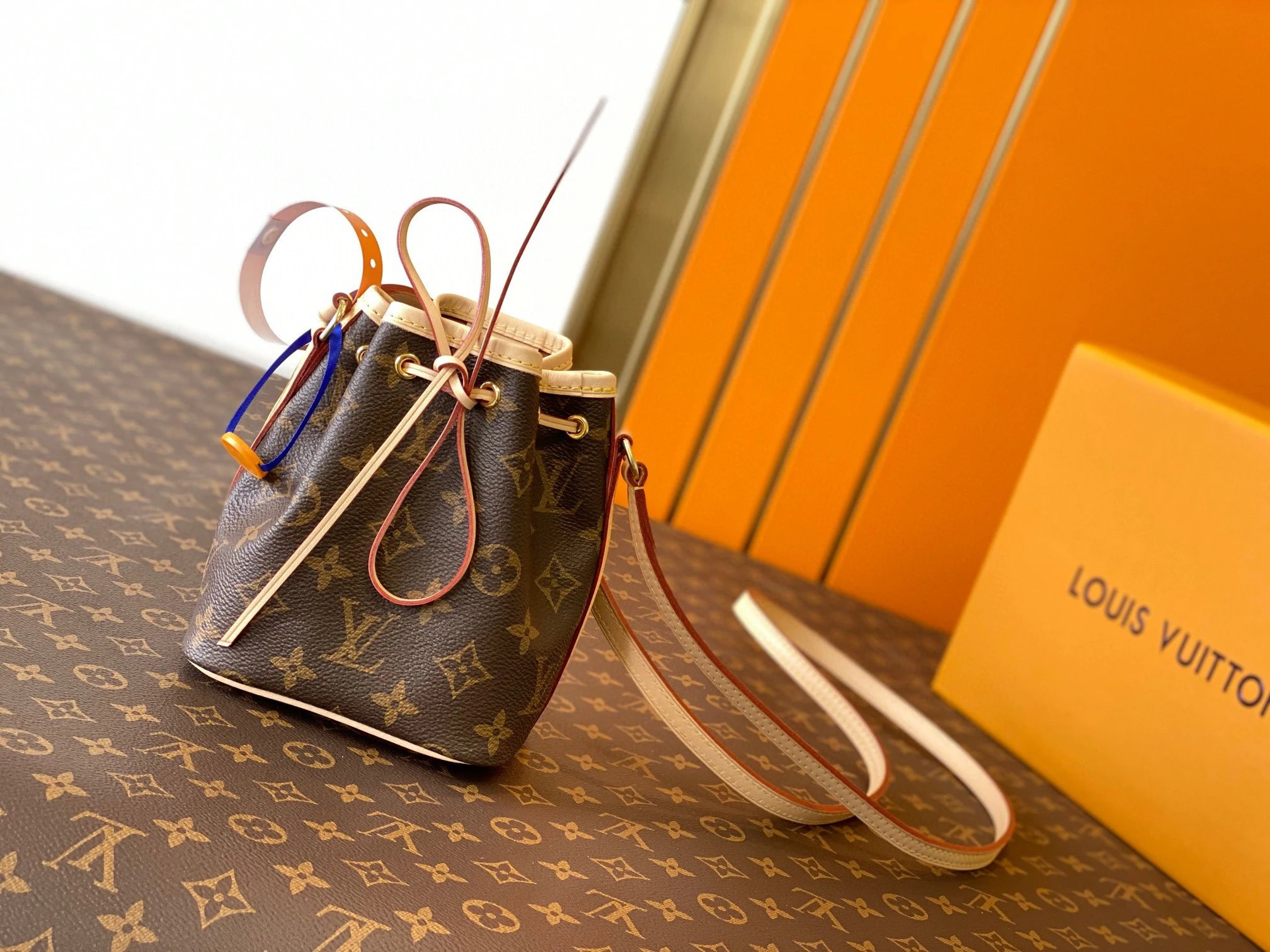 LV NANO NOE M41346